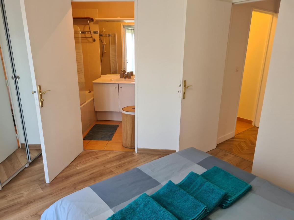Appartement Avec Rez De Jardin A Disneyland Монтеврен Экстерьер фото