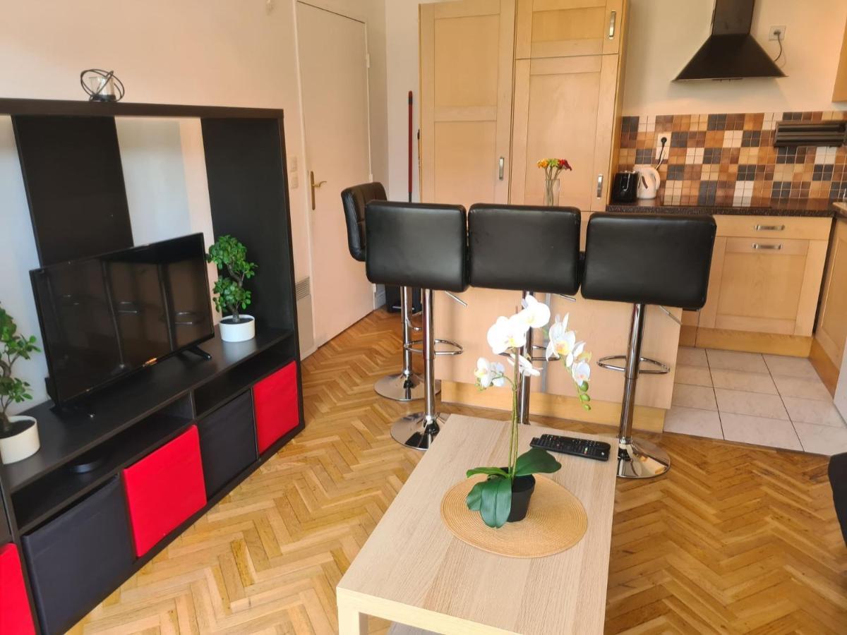 Appartement Avec Rez De Jardin A Disneyland Монтеврен Экстерьер фото