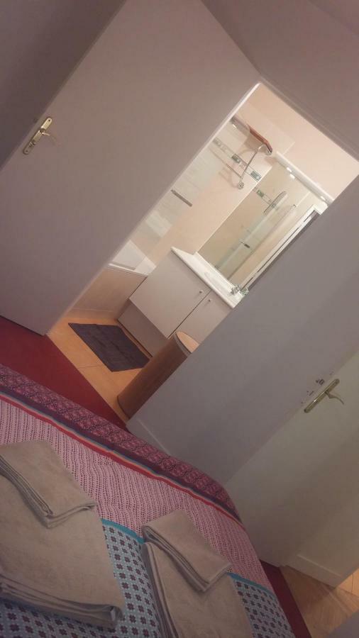 Appartement Avec Rez De Jardin A Disneyland Монтеврен Экстерьер фото