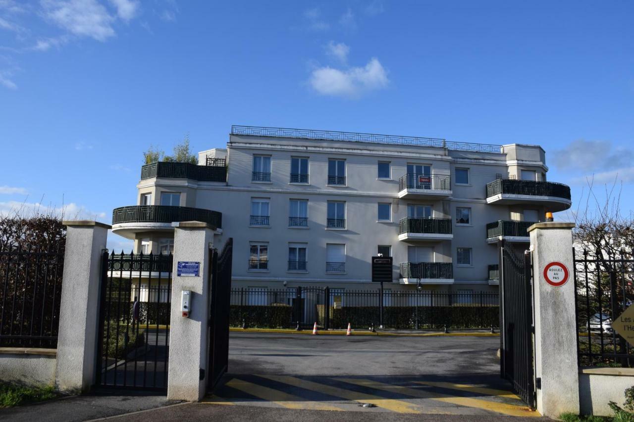 Appartement Avec Rez De Jardin A Disneyland Монтеврен Экстерьер фото